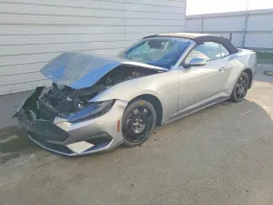 Ford Mustang 2.3L 4 2025