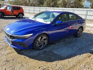 Hyundai Elantra 2.0L 4 2024