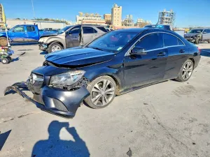 Mercedes-Benz CLA 2.0L 4 2015