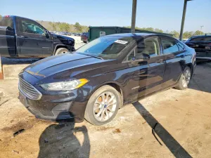Ford Fusion SE 2.0L 4 2019