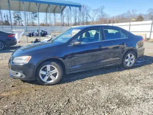 Volkswagen Jetta 2.0L 4 2011