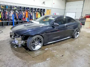 BMW M4 3.0L 6 2017