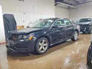Volkswagen Passat 2.0L 4 2012