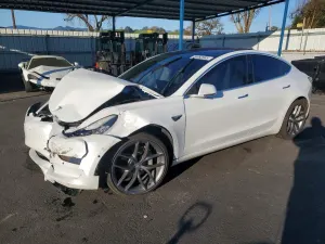 Tesla Model 3 2018
