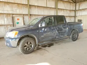 Nissan Titan 5.6L 8 2015
