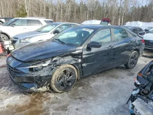 Hyundai Elantra 2.0L 4 2021