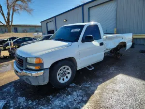 GMC Sierra 4.3L 6 2007