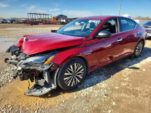 Nissan Altima 2.5L 4 2024