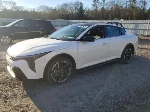 Kia K4 GT LINE 2.0L 4 2025