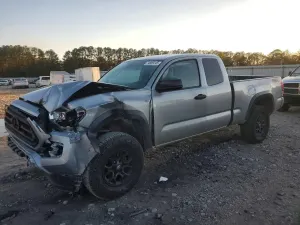 Toyota Tacoma 2.7L 4 2020