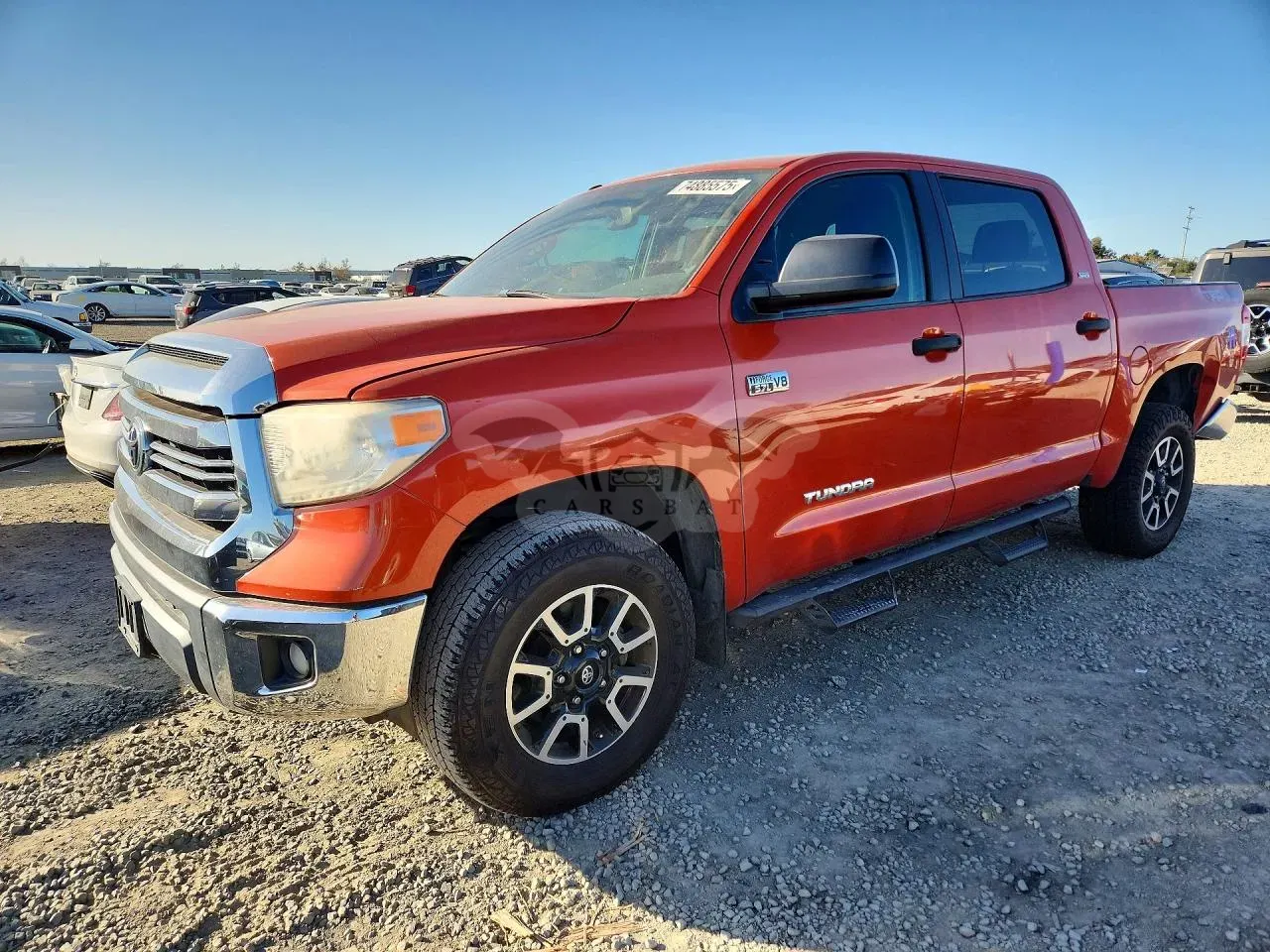 Toyota Tundra CREWMAX SR5 5.7L 8 2017
