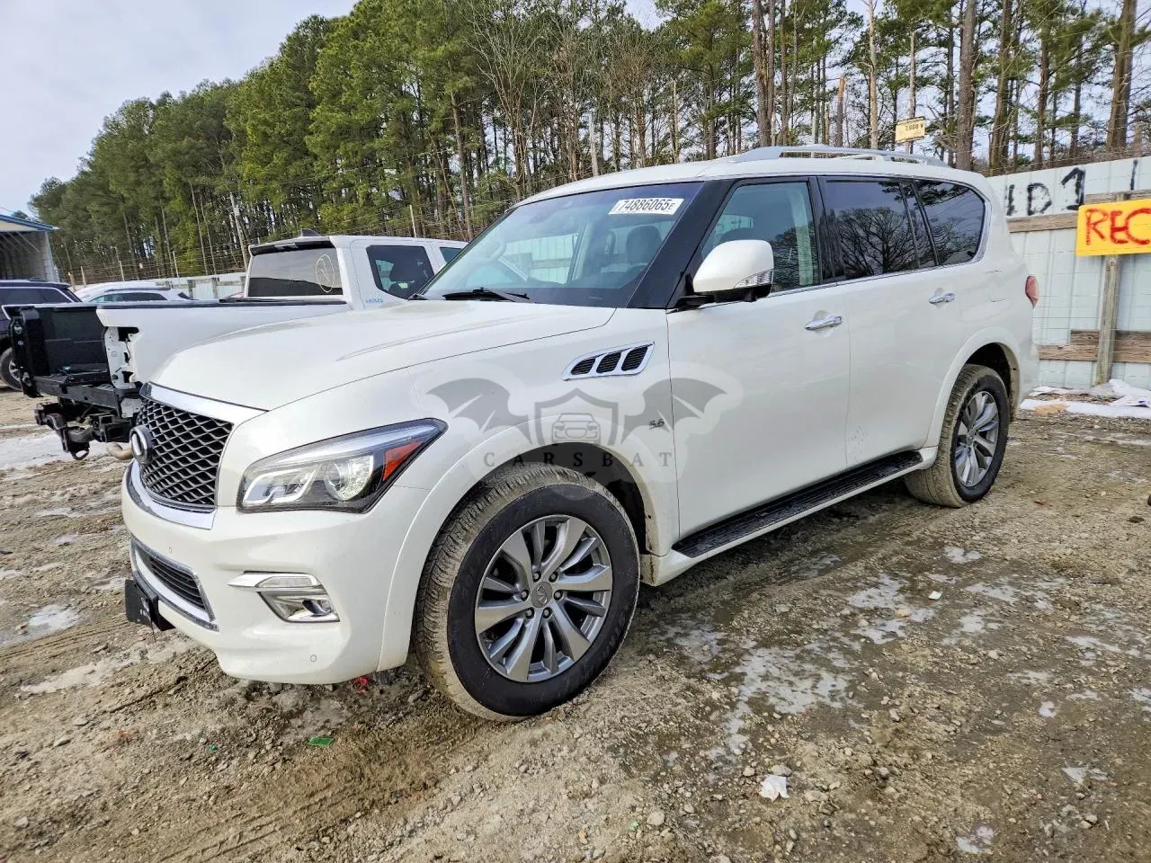 Infiniti QX80 BASE 5.6L 8 2017