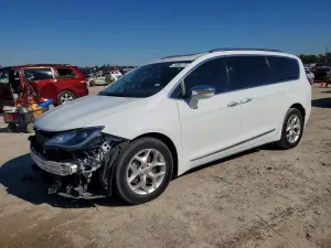 Chrysler Pacifica 3.6L 6 2020
