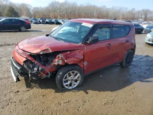 Kia Soul LX 2.0L 4 2022