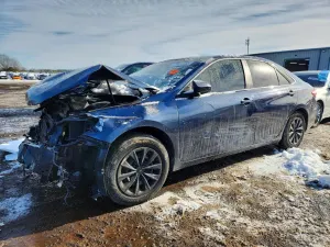 Toyota Camry LE 2.5L 4 2016