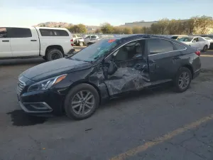 Hyundai Sonata SE 2.4L 4 2017