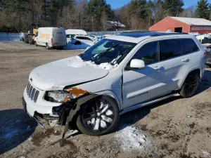 Jeep Grand Cherokee SUMMIT 5.7L 8 2015