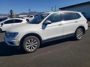 Volkswagen Tiguan SE 2.0L 4 2017