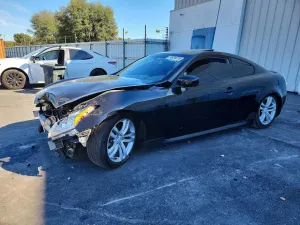 Infiniti G37 3.7L 6 2010