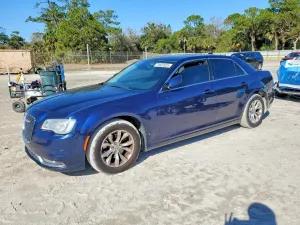 Chrysler 300 LIMITED 3.6L 6 2015
