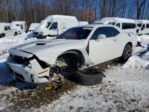 Dodge Challenger SXT 3.6L 6 2016
