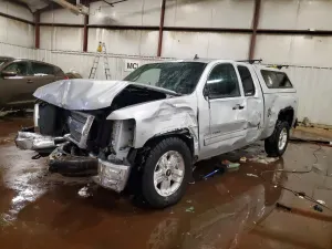 Chevrolet Silverado 1500 5.3L 8 2013
