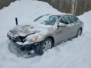 Nissan Altima BASE 2.5L 4 2012