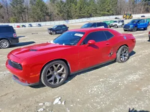 Dodge Challenger 3.6L 6 2016