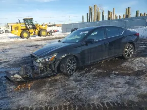 Nissan Altima SR 2.5L 4 2021