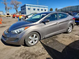 Hyundai Elantra 1.8L 4 2013