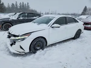 Hyundai Elantra SEL 2.0L 4 2023