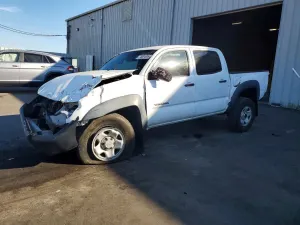 Toyota Tacoma DOUBLE CAB 2.7L 4 2014