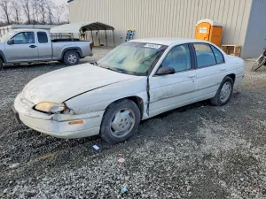 Chevrolet Lumina BASE 3.1L 6 1999