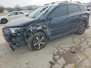 Toyota Rav4 XLE 2.5L 4 2017