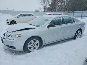 Chevrolet Malibu LS 2.4L 4 2012