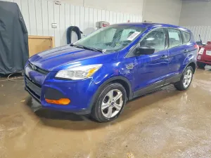 Ford Escape S 2.5L 4 2014