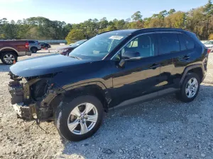 Toyota Rav4 XLE 2.5L 4 2020