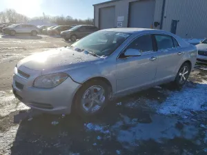 Chevrolet Malibu 1LT 2.4L 4 2012