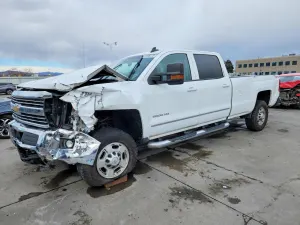 Chevrolet Silverado 1500 K2500 HEAVY DUTY LT 6.6L 8 2015