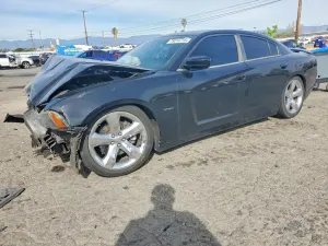 Dodge Charger 5.7L 8 2013
