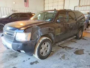 Chevrolet Suburban C1500 LT 5.3L 8 2012