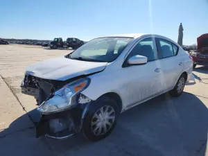 Nissan Versa S 1.6L 4 2017