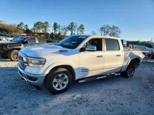 RAM 1500 5.7L 8 2019