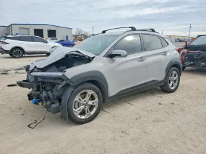 Hyundai Kona SEL 2.0L 4 2023