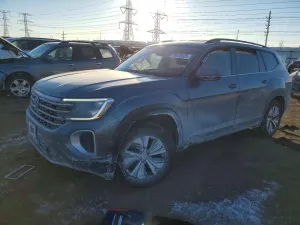 Volkswagen Atlas SE 2.0L 4 2024