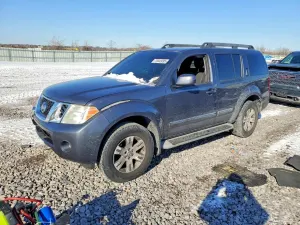 Nissan Pathfinder 4.0L 6 2011