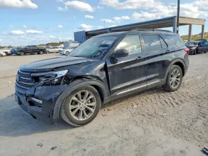 Ford Explorer XLT 2.3L 4 2021