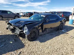 Dodge Challenger 3.6L 6 2016
