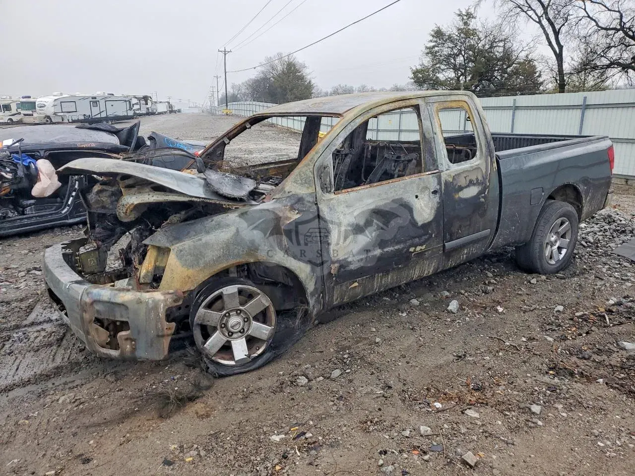 Nissan Titan 5.6L 8 2005