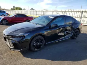 Toyota Camry XSE 2.5L 4 2025